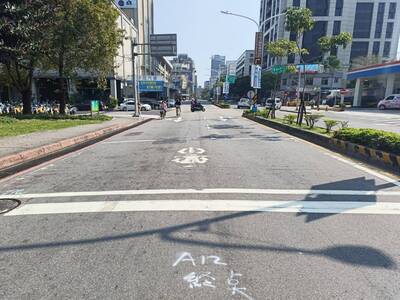 為提升板橋區民族路從273巷口至民權路之間道路鋪面品質，新北市政府養工處將於5月22日、23日夜間進行往板橋道路銑鋪工程。
