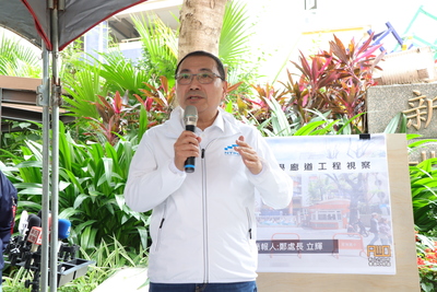 侯友宜市長前往視察蘆洲國小通學廊道完工現況，宣示朝向115年完成100所學校通學廊道改善計畫的目標邁進。