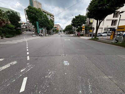 林口區仁愛路一段將於9月12日至13日夜間辦理道路銑鋪工程,敬請行經車輛提前改道並注意安全。