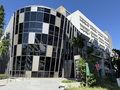 新工處興建「樹林藝文綜合行政大樓」採智慧維護模式,將空調、消防及電氣設備納入雲端管理,建立跨機關共管機制與預防性維護流程,獲得第25屆公共工程金質獎特優。